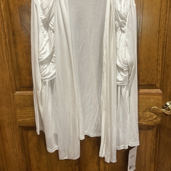 Jockey cardigan- multiple ways to wear - Picture 8 of 13